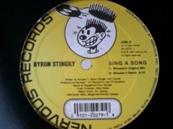 画像1: ハウス Byron Stingily / Sing A Song 12インチです。