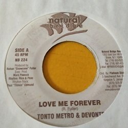 画像1: レゲエ Tanto Metro & Devonte / Love Me Forever 7インチです。