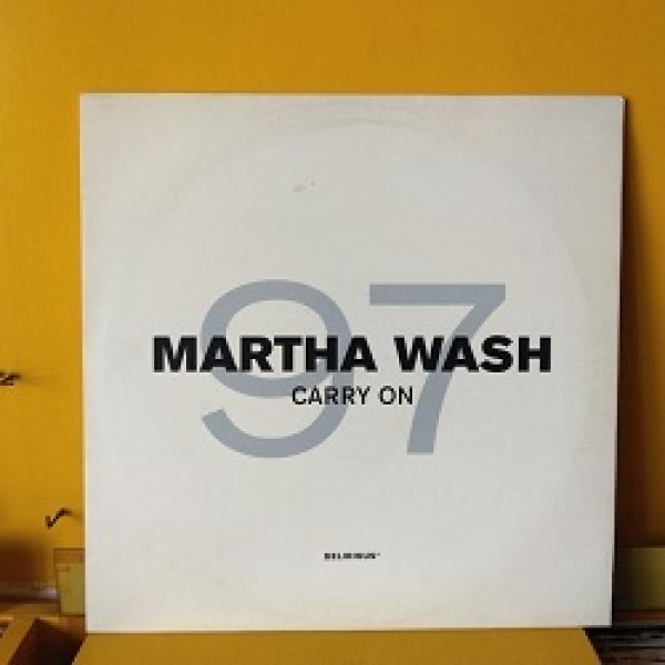 画像1: ハウス Martha Wash / Carry On 97 12インチです。 (1)