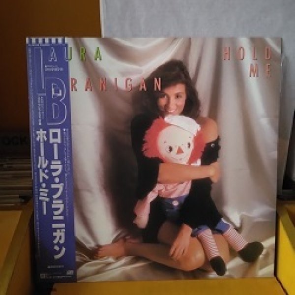 画像1: Laura Branigan / Hold Me LPです。 (1)